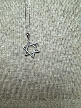 14K White Gold Diamond Star of David Necklace Fine Jewelry Judaica